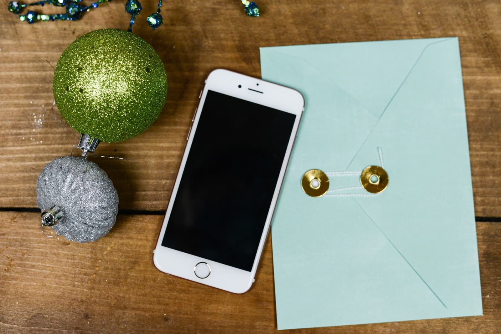 How to Send Digital Invitations via WhatsApp (Step-by-Step)